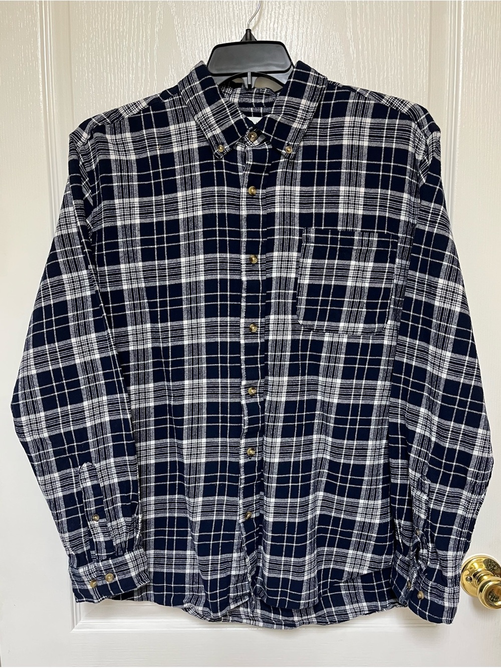 Saddlebred Classic Fit Men’s XL Navy White Plaid Button Down Flannel Shirt